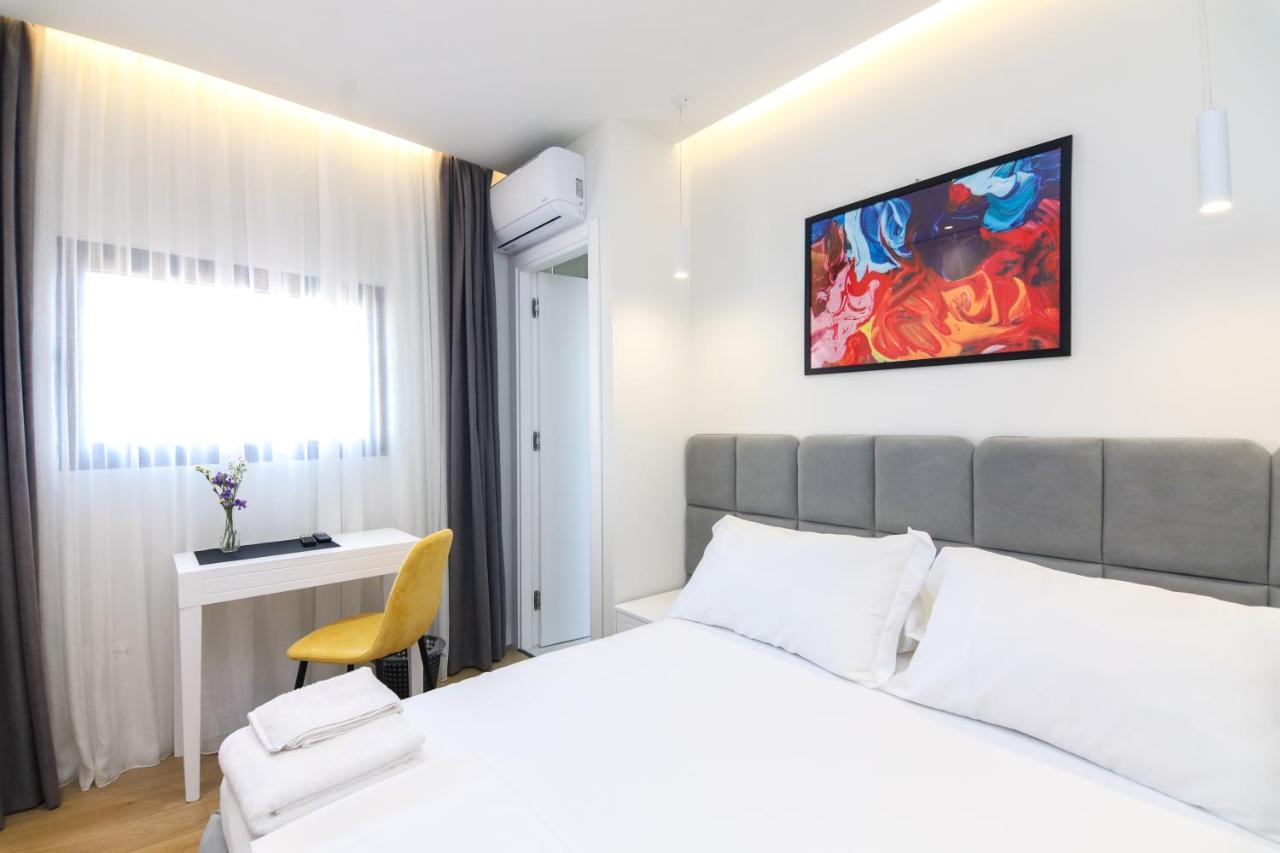 N Hotel City Center By Noshi Tirana Extérieur photo
