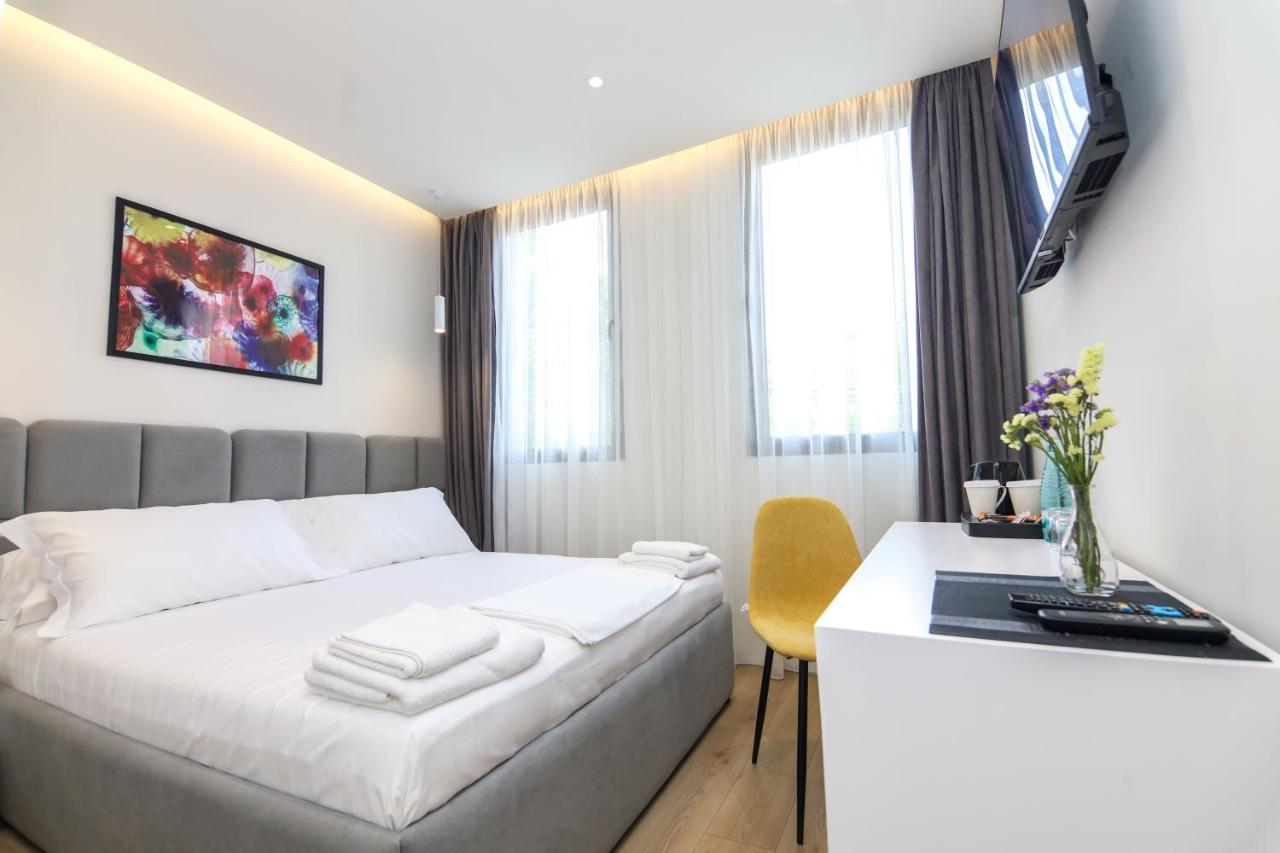 N Hotel City Center By Noshi Tirana Extérieur photo